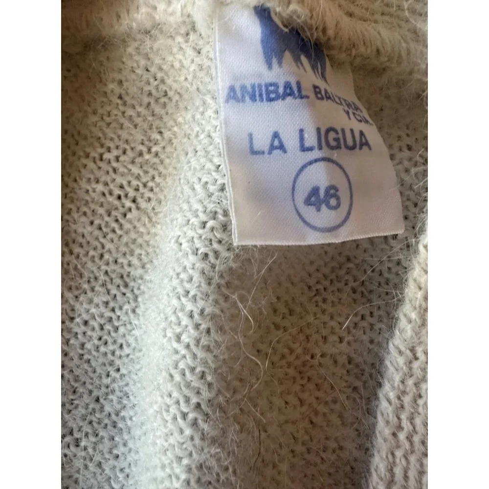 Anibal Baltra‎ Cream Alpaca Cardigan Sweater Size Medium